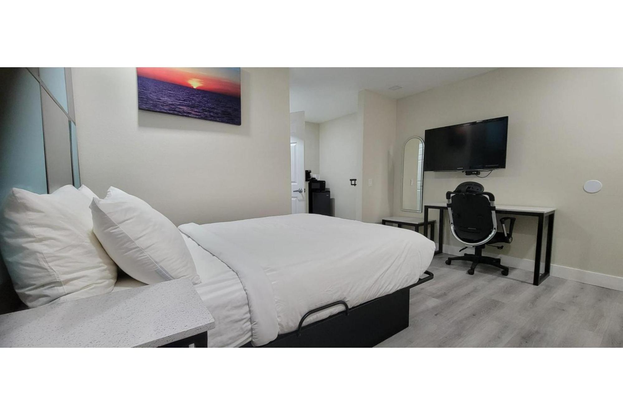 Hotel Avenida Victorville I 15 المظهر الخارجي الصورة