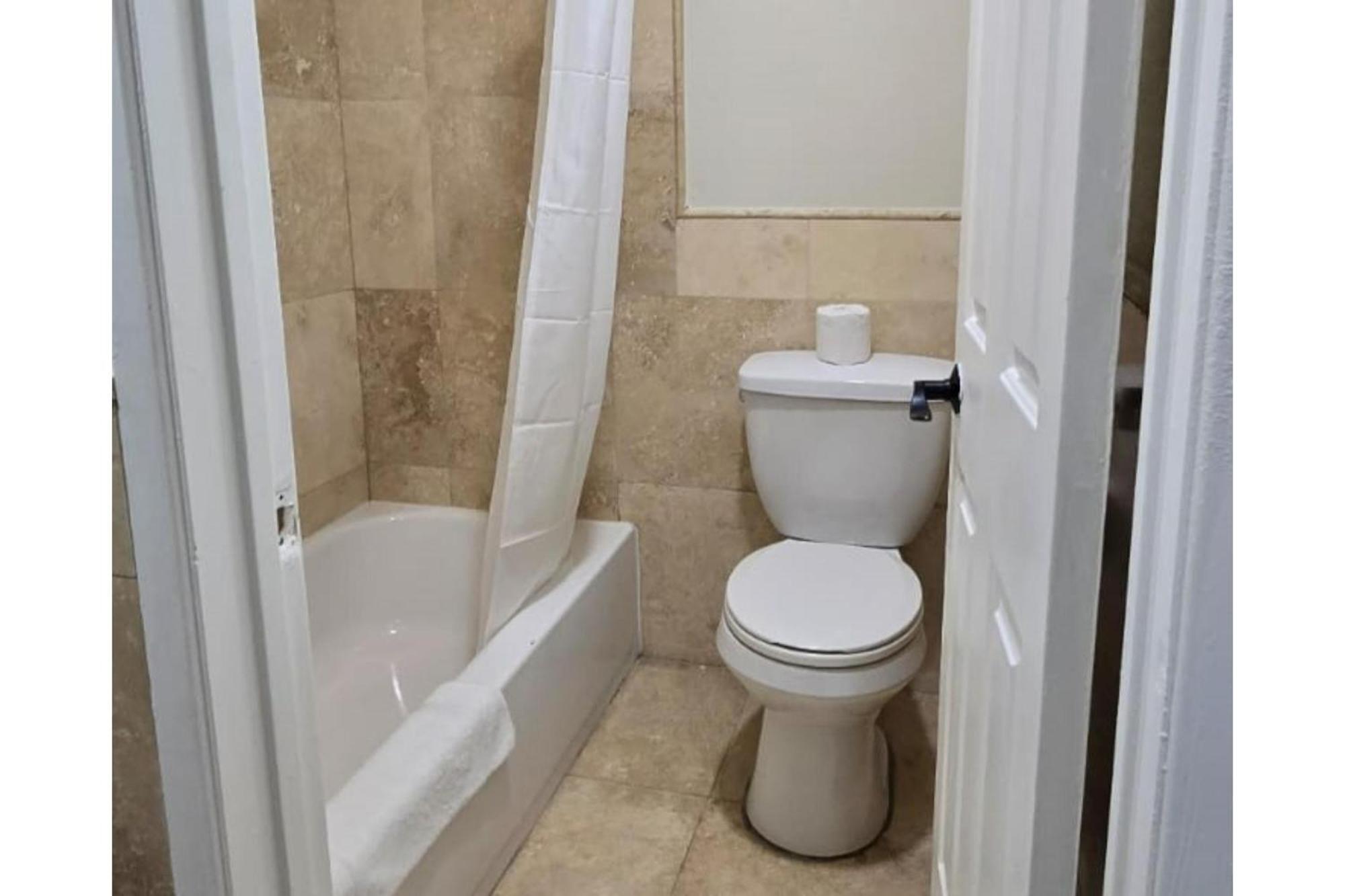 Hotel Avenida Victorville I 15 المظهر الخارجي الصورة