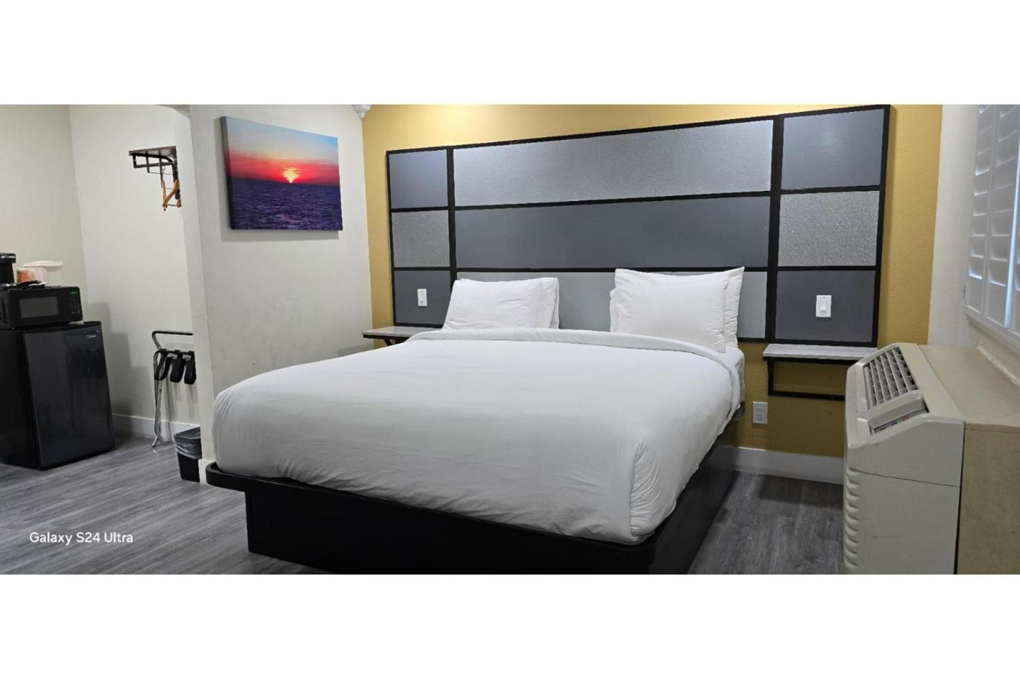 Hotel Avenida Victorville I 15 المظهر الخارجي الصورة